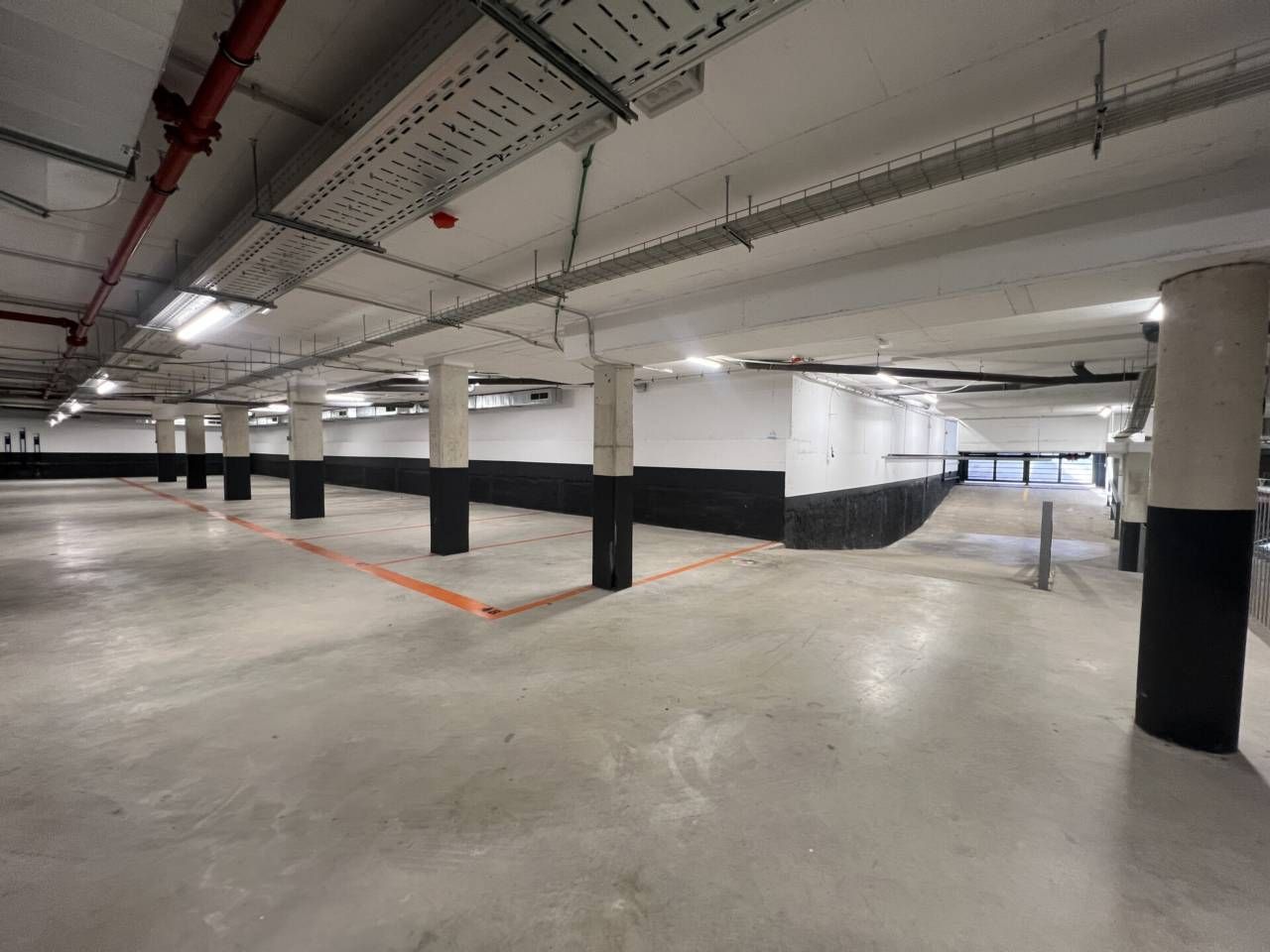 Garatge de lloguer a Calle Josep Piñol, Centre