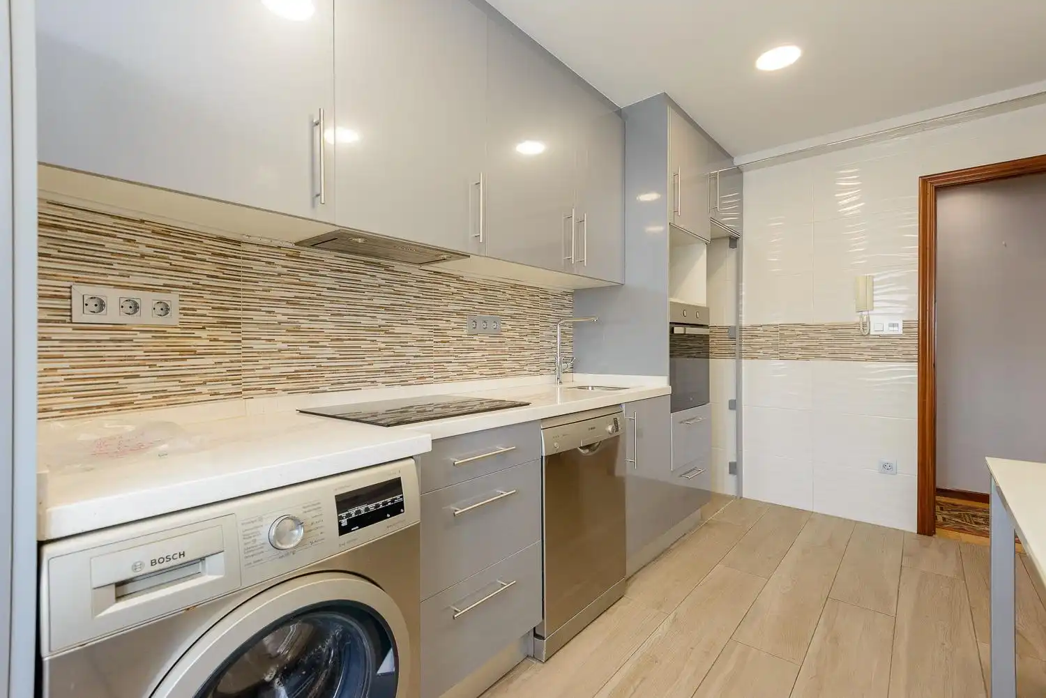 Cocina de Piso en venta en Siero con Calefacción, Trastero y Amueblado