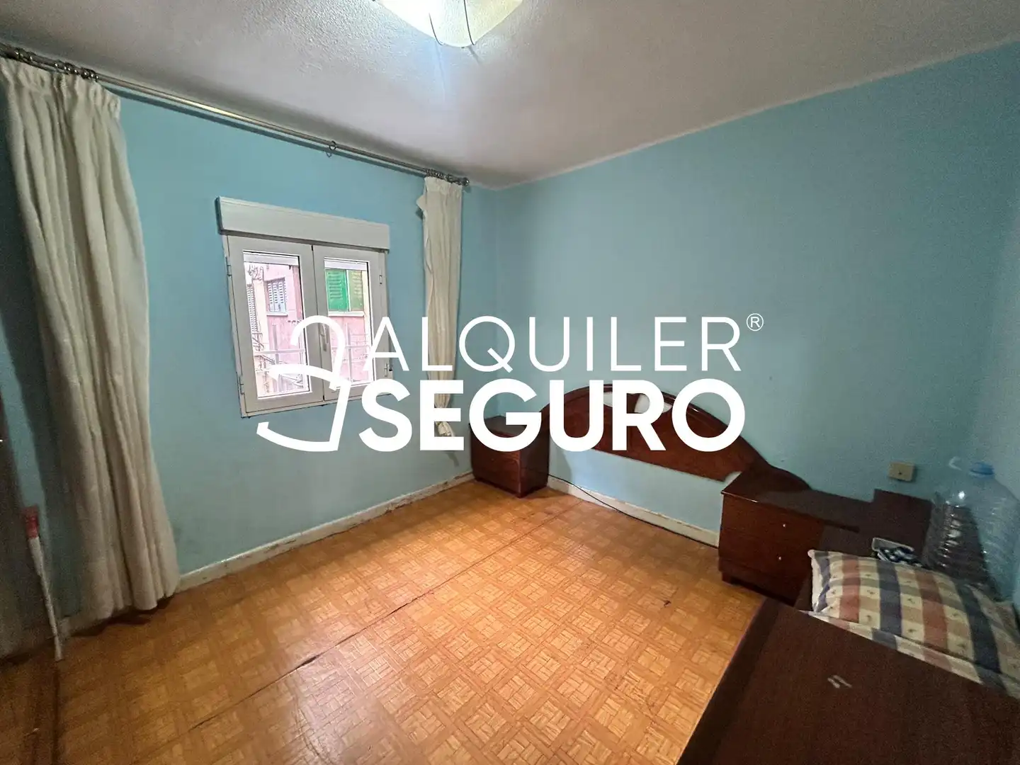 Bedroom of Flat for rent in Madrid  with Air Conditioner, Heating and Furnished