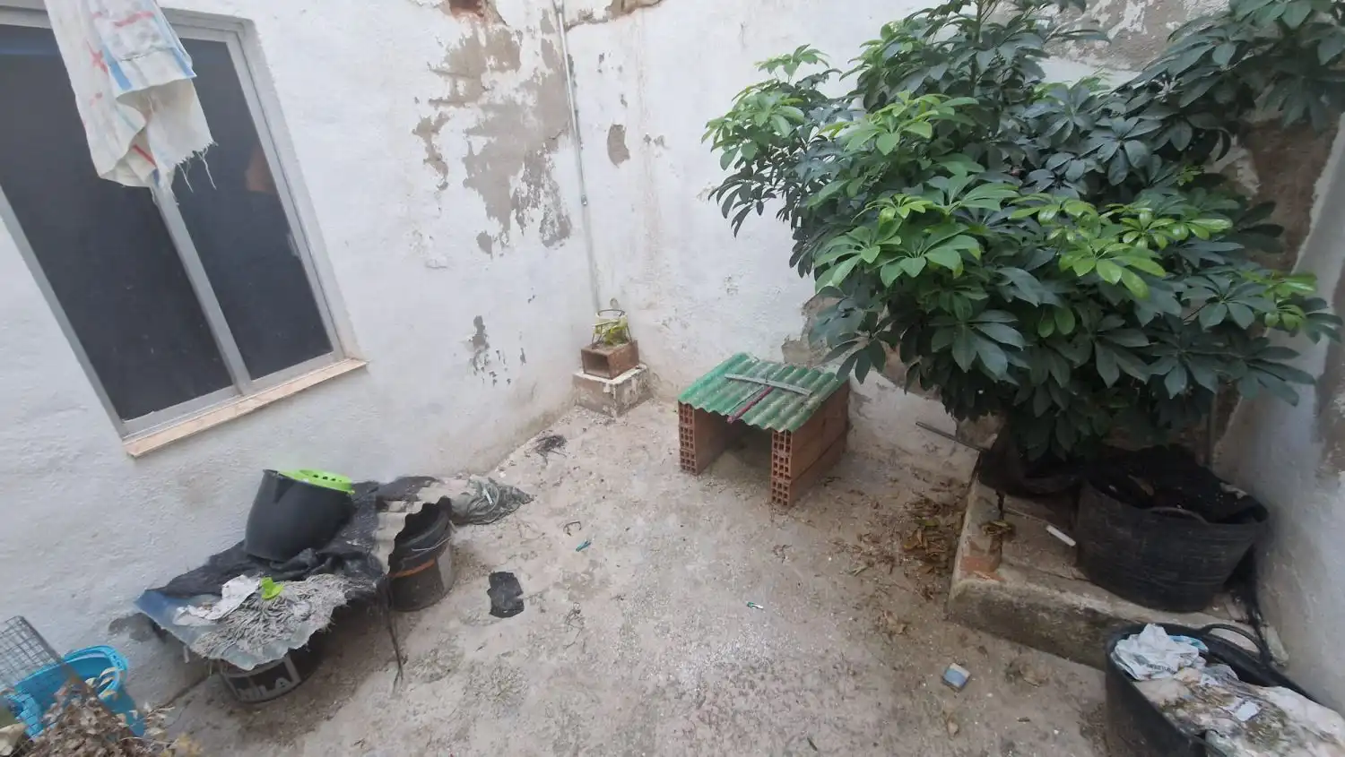 Casa adosada en venda en Jaén amb Aire condicionat, Calefacció i Terrassa