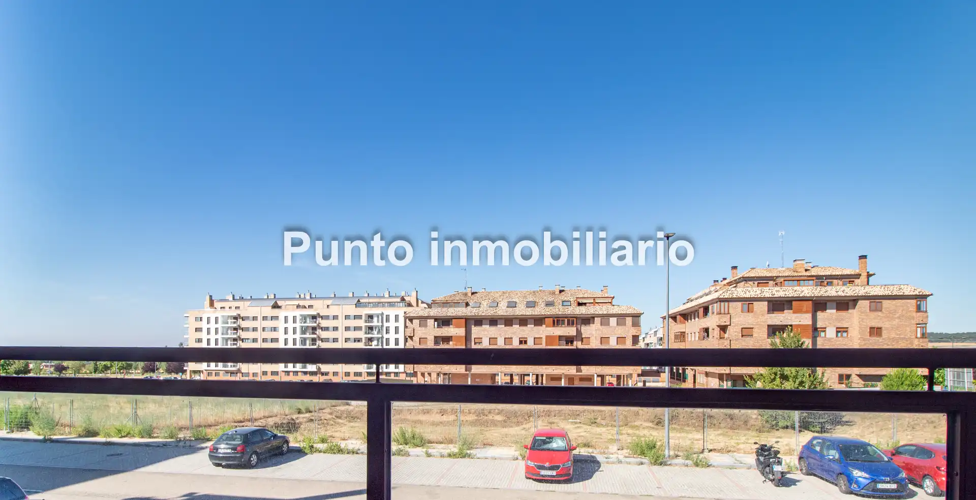 Exterior view of Flat for sale in Arroyo de la Encomienda  with Heating, Parquet flooring and Storage room