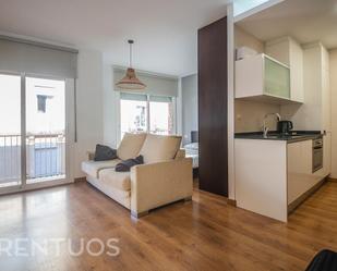 Living room of Study to rent in  Barcelona Capital  with Air Conditioner, Parquet flooring and Furnished