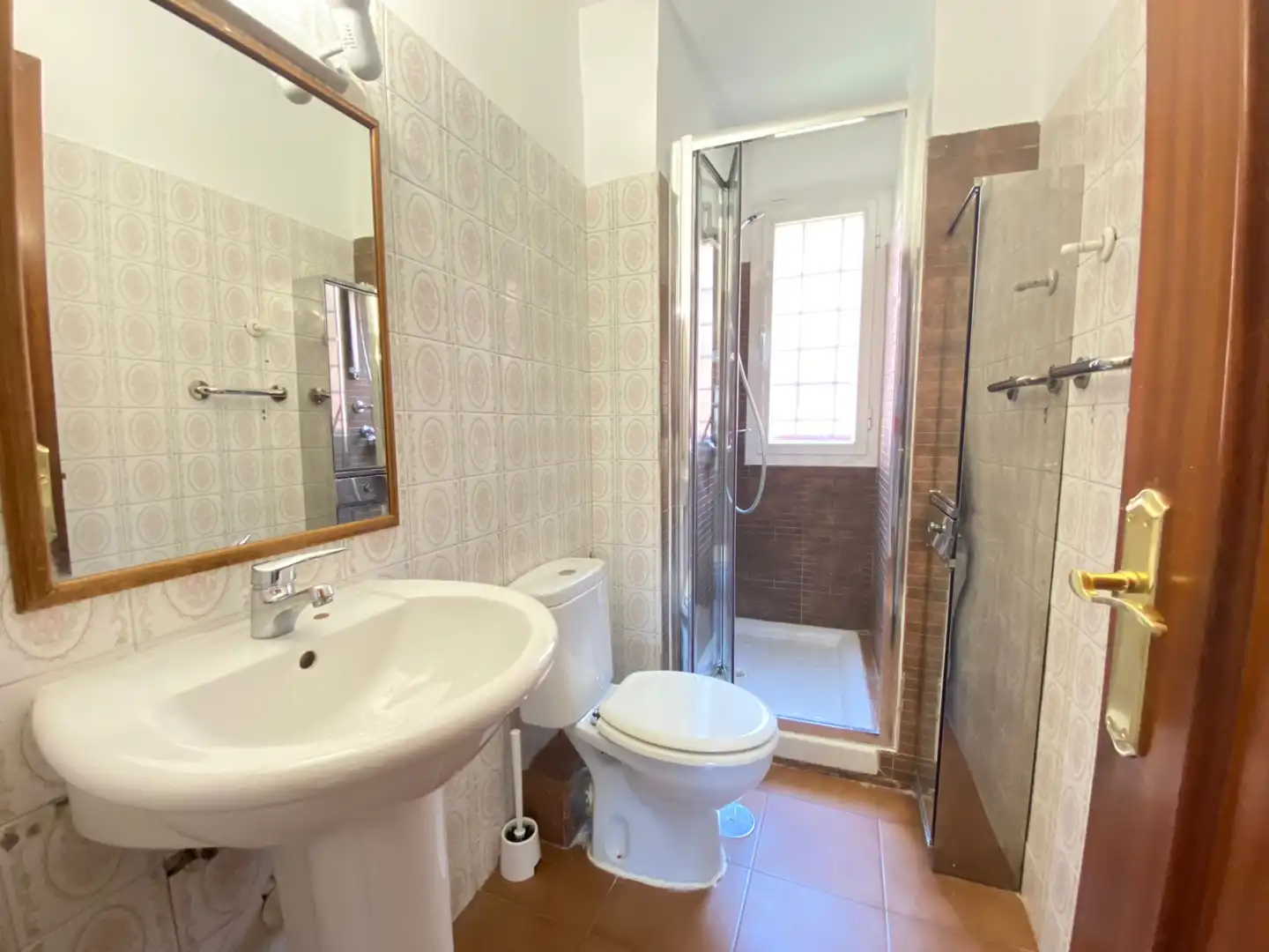 Room in Calle Pedroches, 7, Entrevías