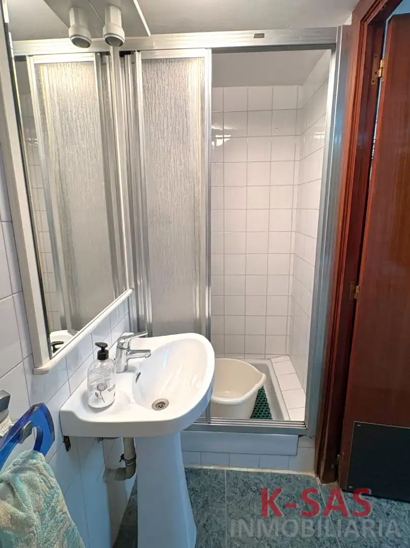 Casa amb piscina en venda a Carrer de les Tres Torres 6, imagen 36