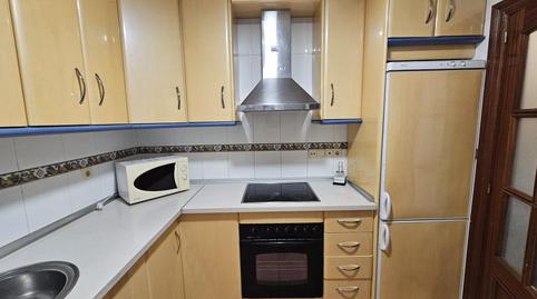 Foto 3 de Piso de alquiler en Coín, Málaga