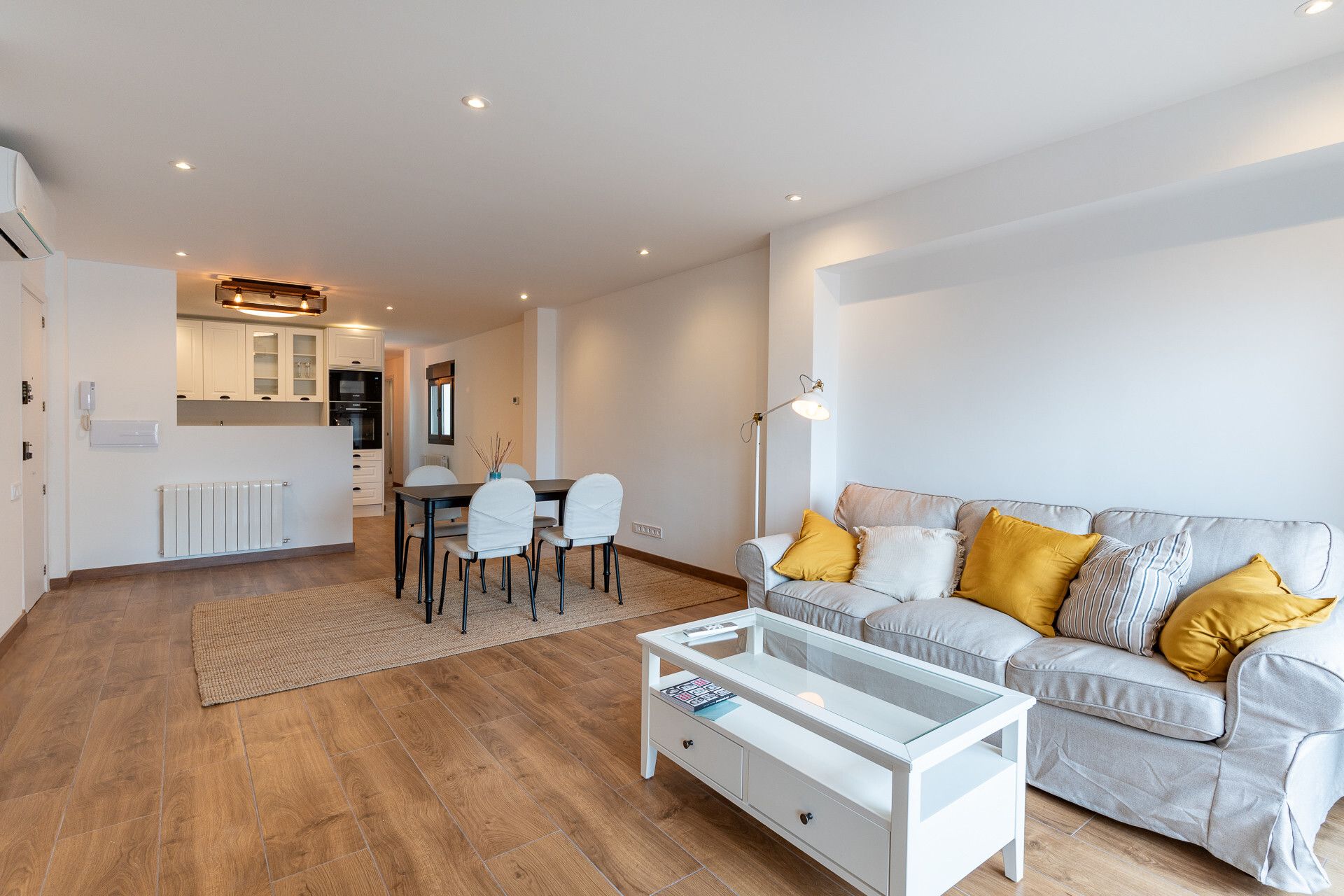 Living room of Attic for sale in  Palma de Mallorca  with Air Conditioner and Heating