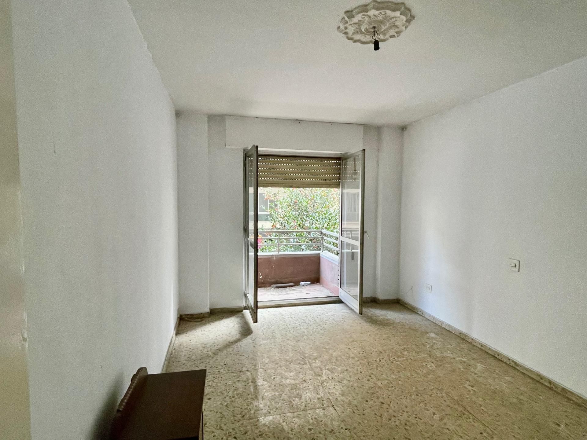 Dormitori de Pis en venda en Ponferrada amb Terrassa i Balcó