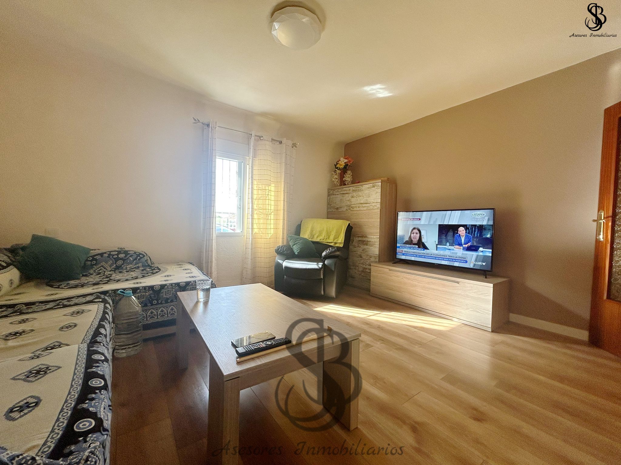 Sala d'estar de Pis en venda en Alicante / Alacant amb Calefacció, Parquet i Moblat