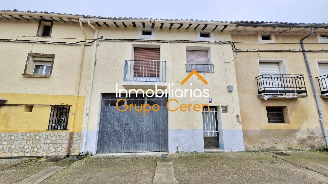 House or chalet for sale in Bañares