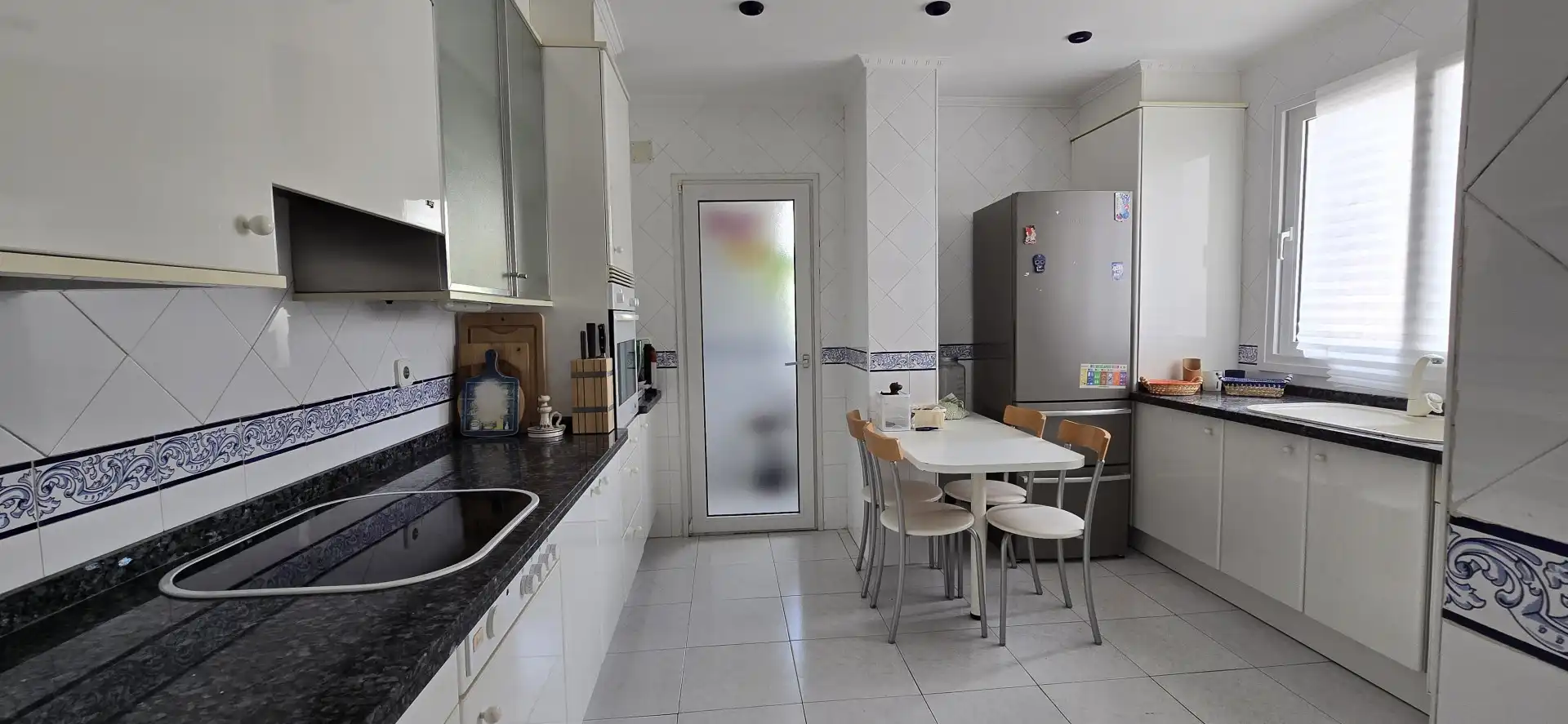 Cocina de Apartamento en venta en Torremolinos con Aire acondicionado, Calefacción y Terraza