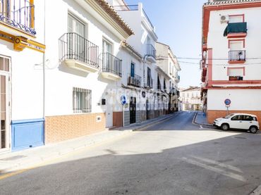 Casa bifamiliare con balcone in vendita a Vélez-Málaga ciudad