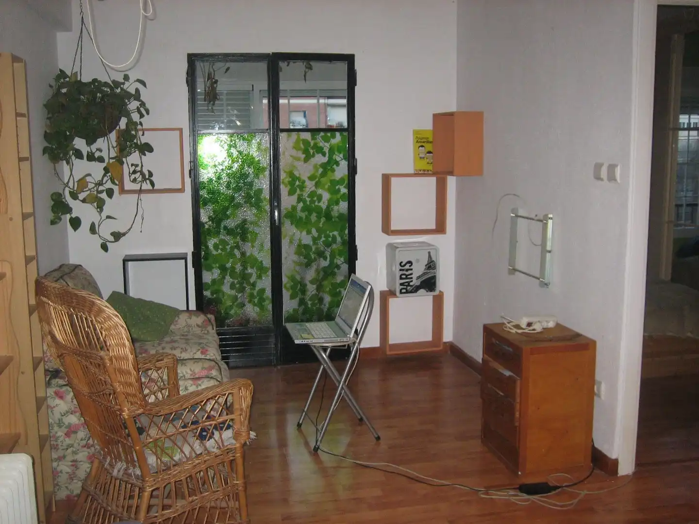 Sala d'estar de Apartament en venda en Madrid amb Calefacció, Terrassa i Moblat