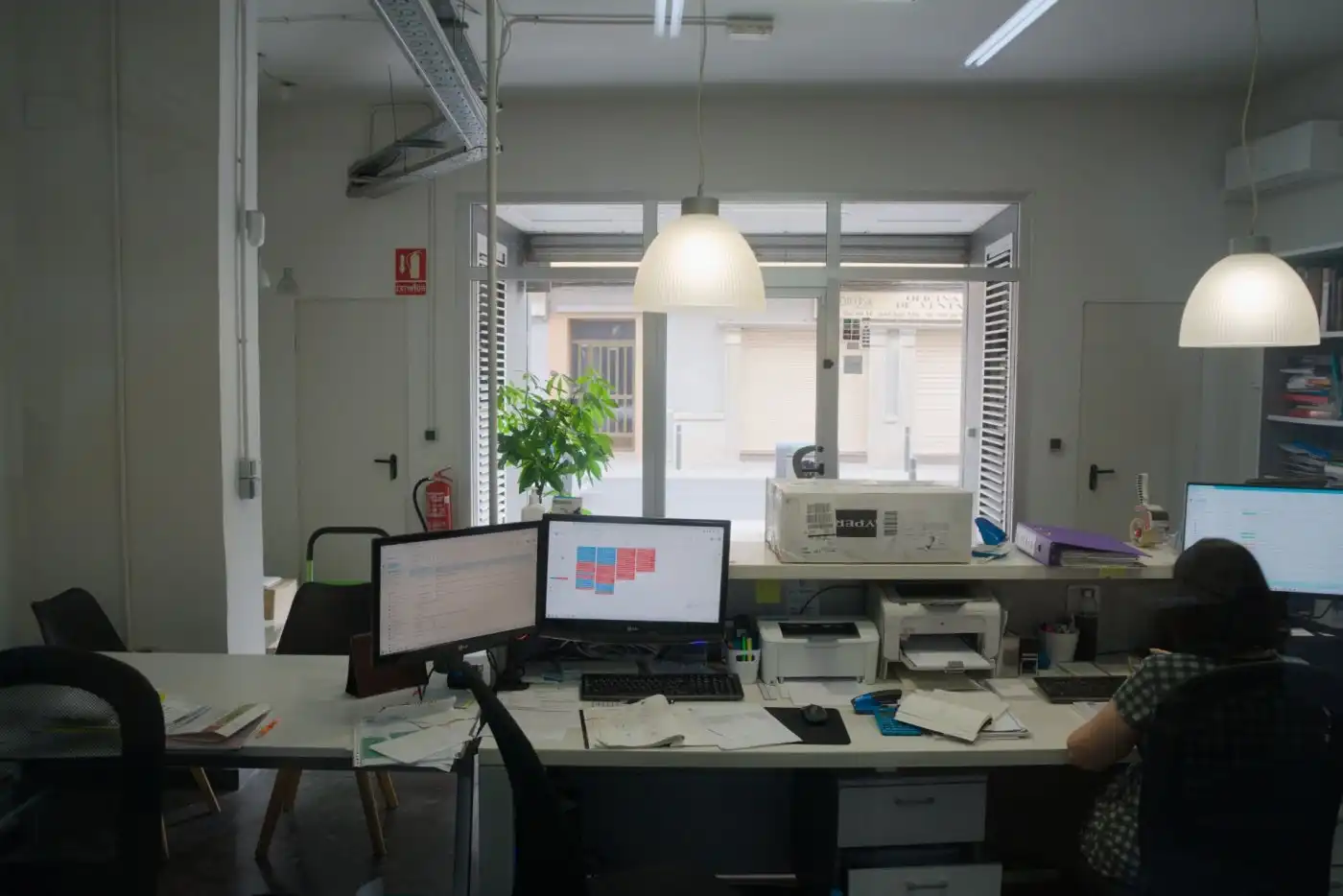 Local en venta en Torrent con Aire acondicionado