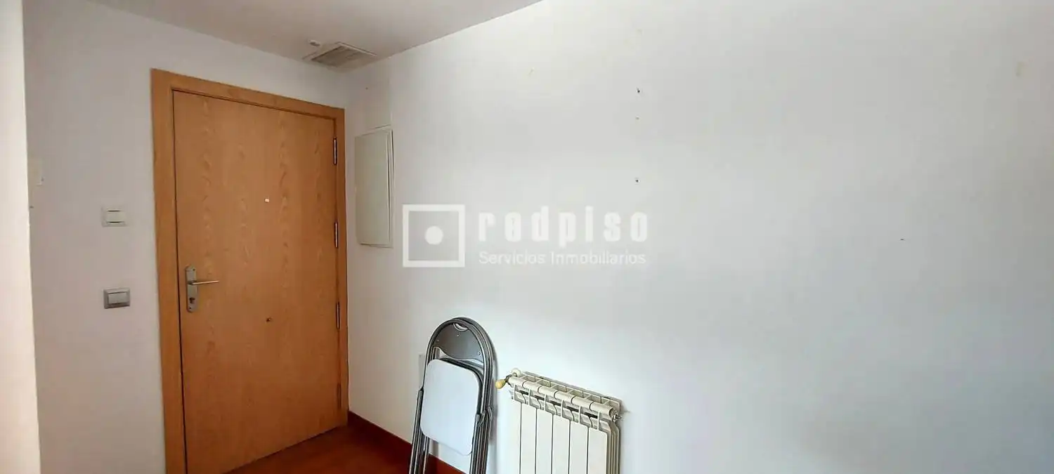 Habitación de Piso en venta en Talavera de la Reina con Aire acondicionado, Calefacción y Jardín privado