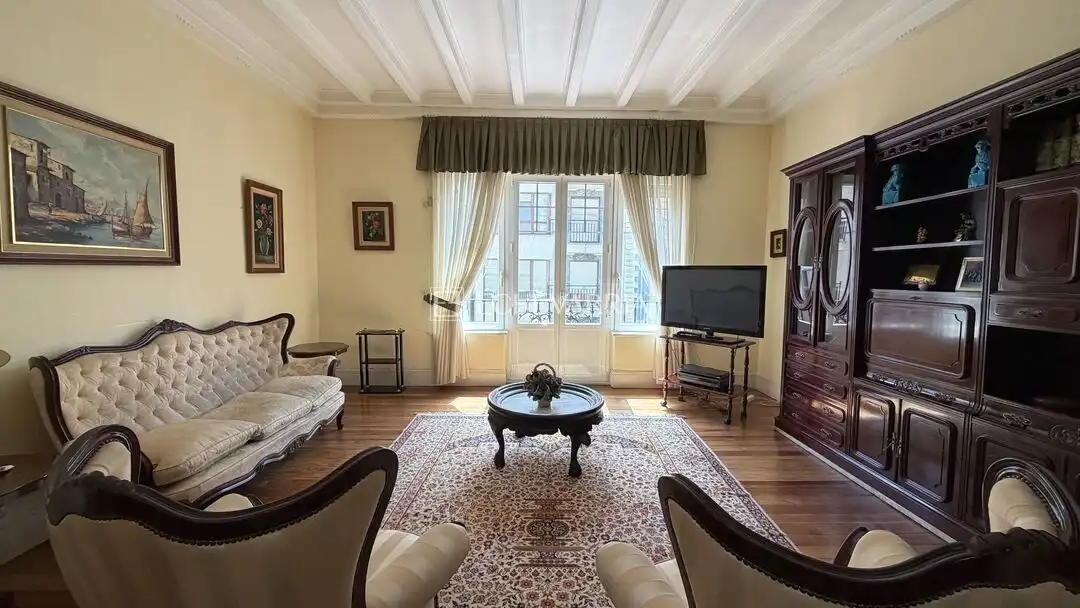 Sala de estar de Piso en venta en Getxo  con Calefacción, Trastero y Balcón