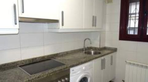 Foto 4 de Piso de alquiler en Llano, Gijón