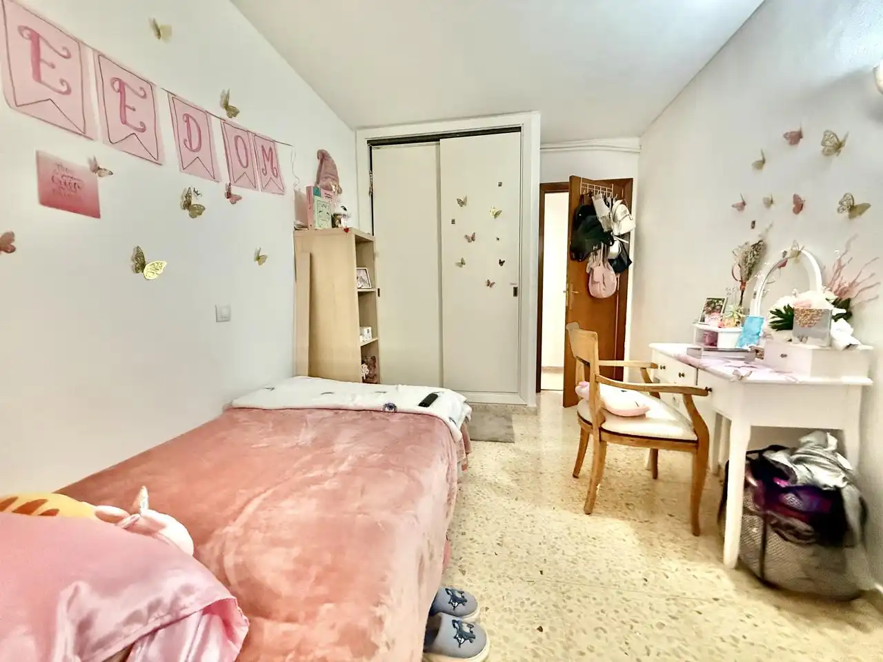 Bedroom of Flat for sale in  Palma de Mallorca  with Air Conditioner, Heating and Balcony