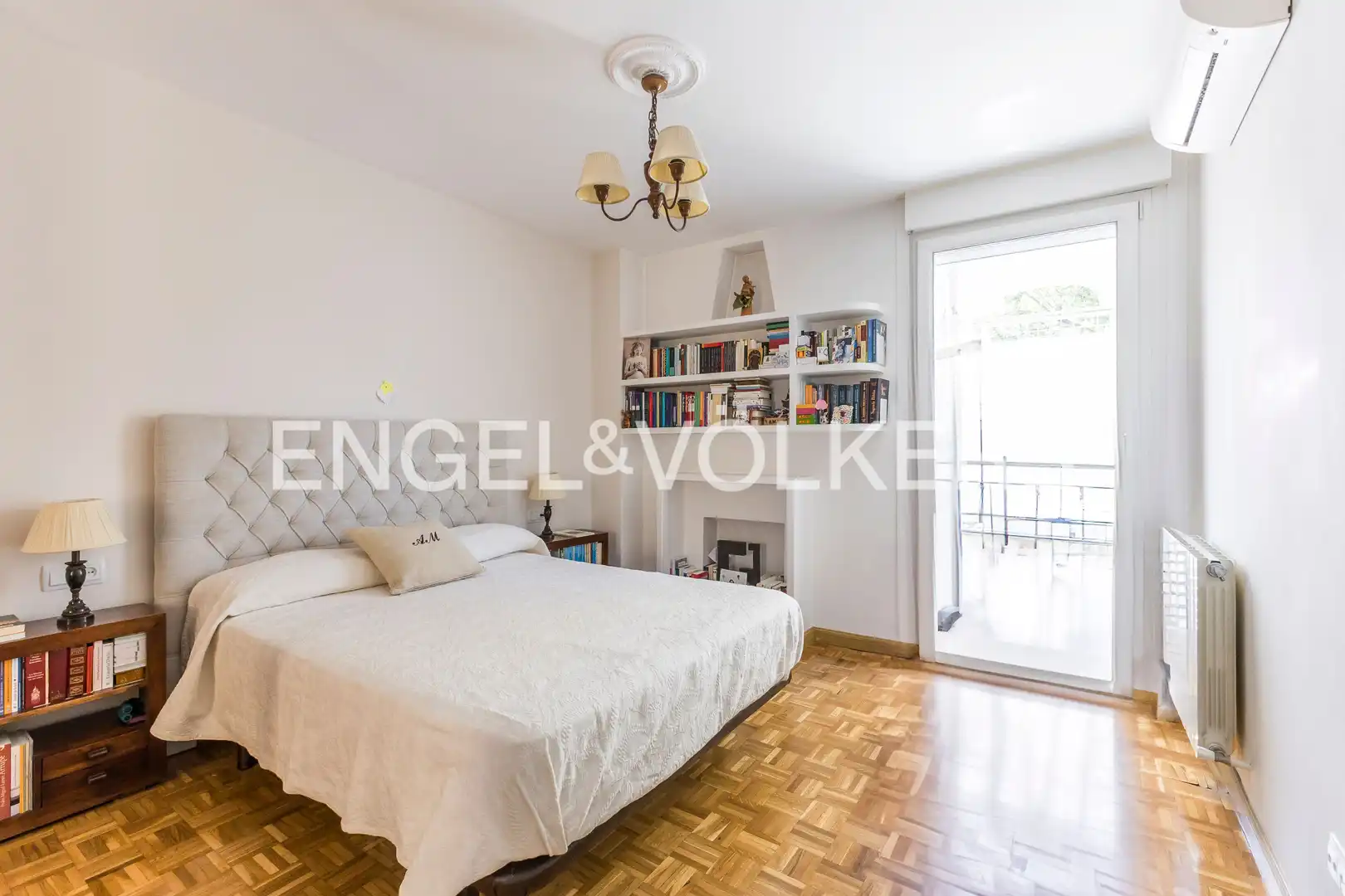 Habitación de Piso en venta en Madrid con Calefacción, Jardín privado y Parquet