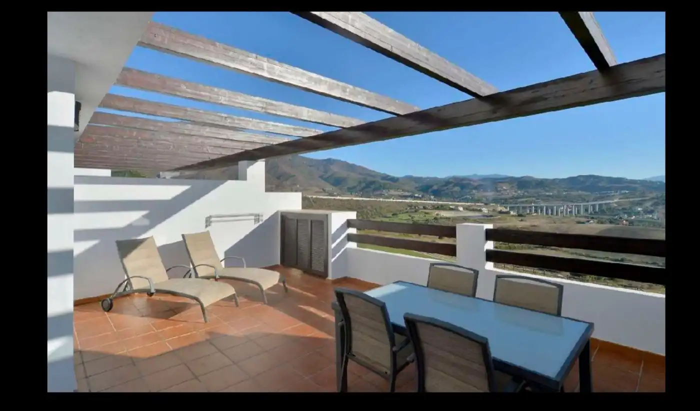 Terraza de Piso en venta en Estepona con Aire acondicionado, Jardín privado y Terraza