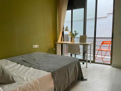 Bedroom of Flat to share in  Sevilla Capital  with Furnished, Washing machine and TV