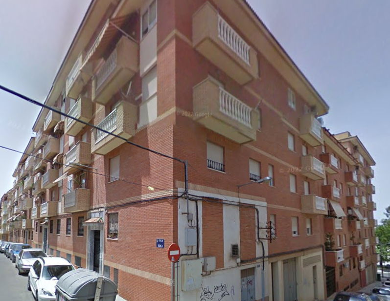 Vista exterior de Garatge en venda en Linares