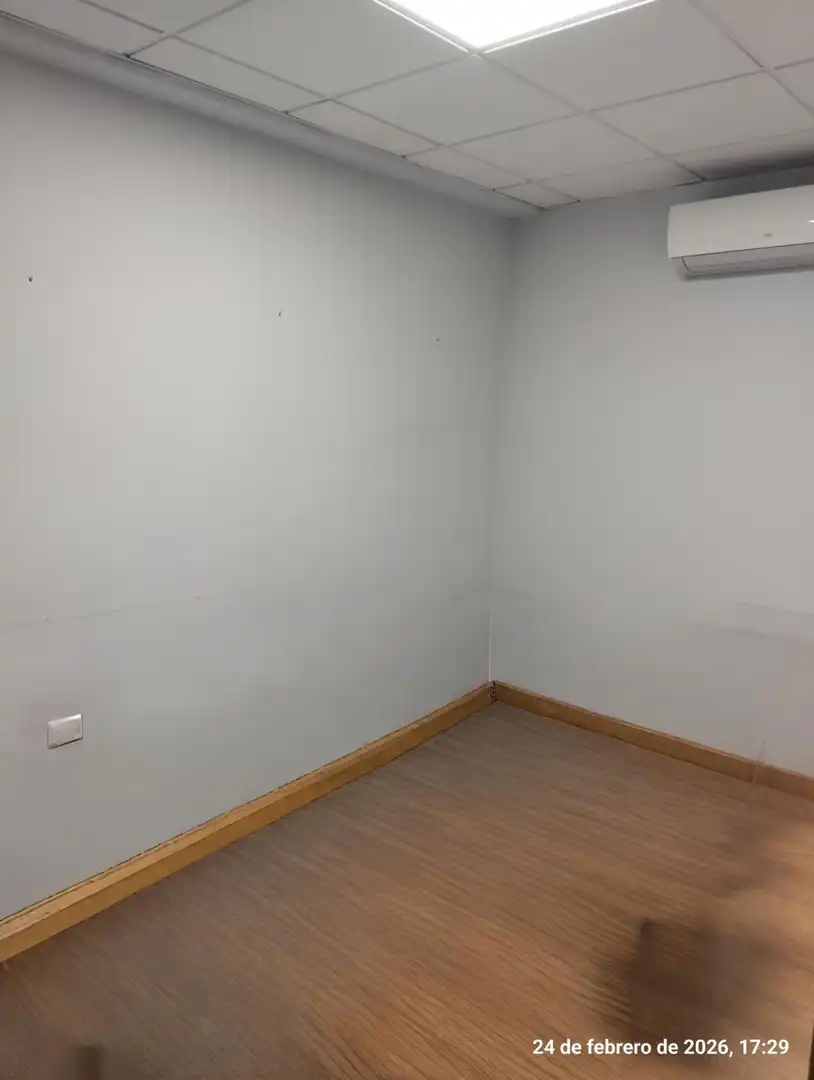 Büro zur Miete in Sevilla mit Klimaanlage
