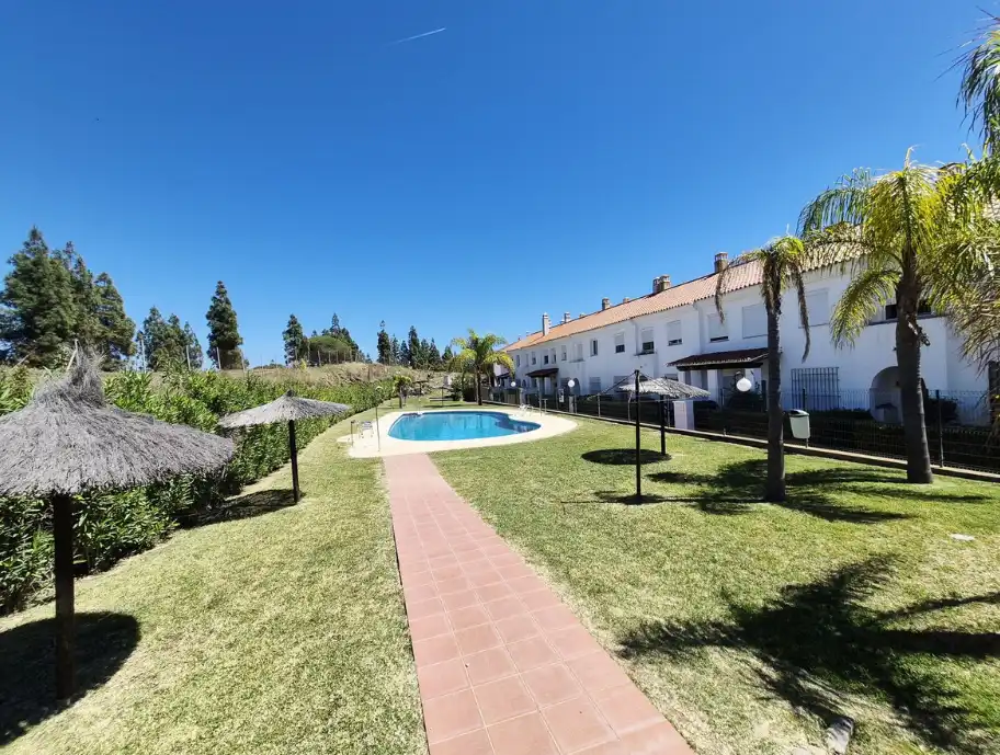 Adossat amb piscina en venda a Calle Equitación 3, imagen 28
