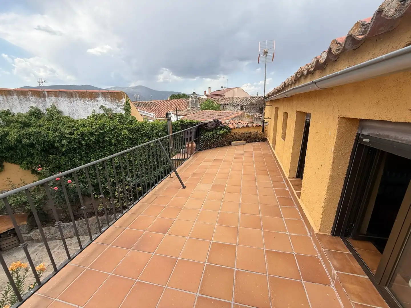Terraza de Casa adosada en venta en La Torre con Calefacción, Jardín privado y Terraza