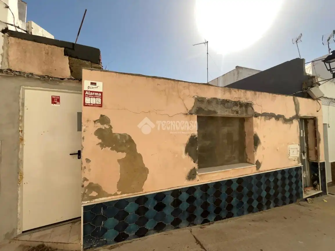 Casa aparellada en venda a La Banda - Campo de Fútbol