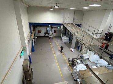 Nau industrial en venda a Carrer Comuna di Carrara