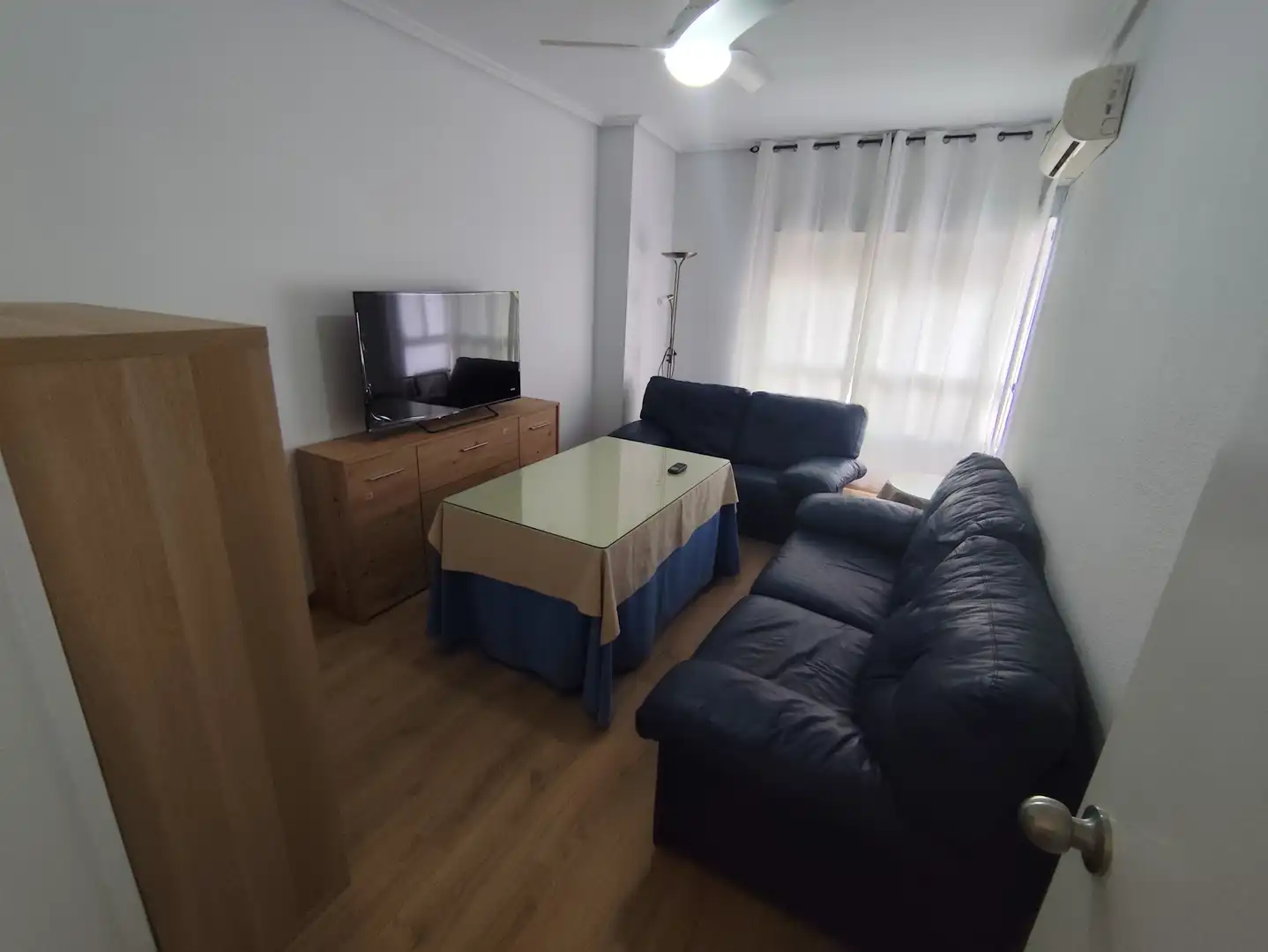 Sala de estar de Piso de alquiler en Úbeda con Aire acondicionado, Amueblado y Horno