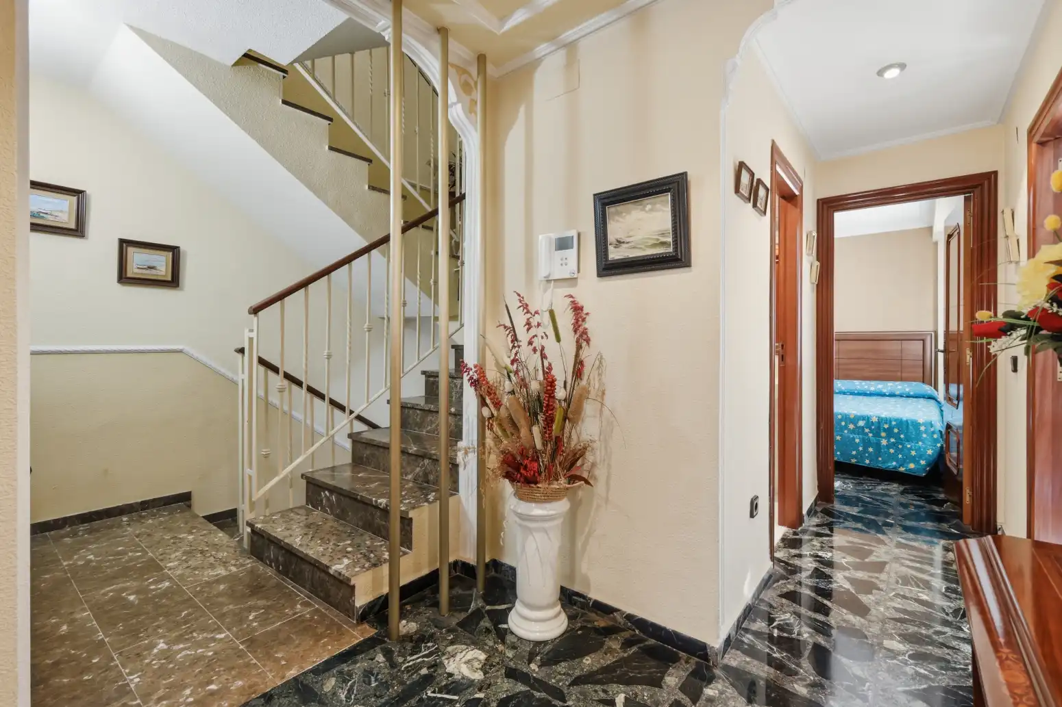 Casa o chalet en venta en Alaquàs con Aire acondicionado, Terraza y Trastero