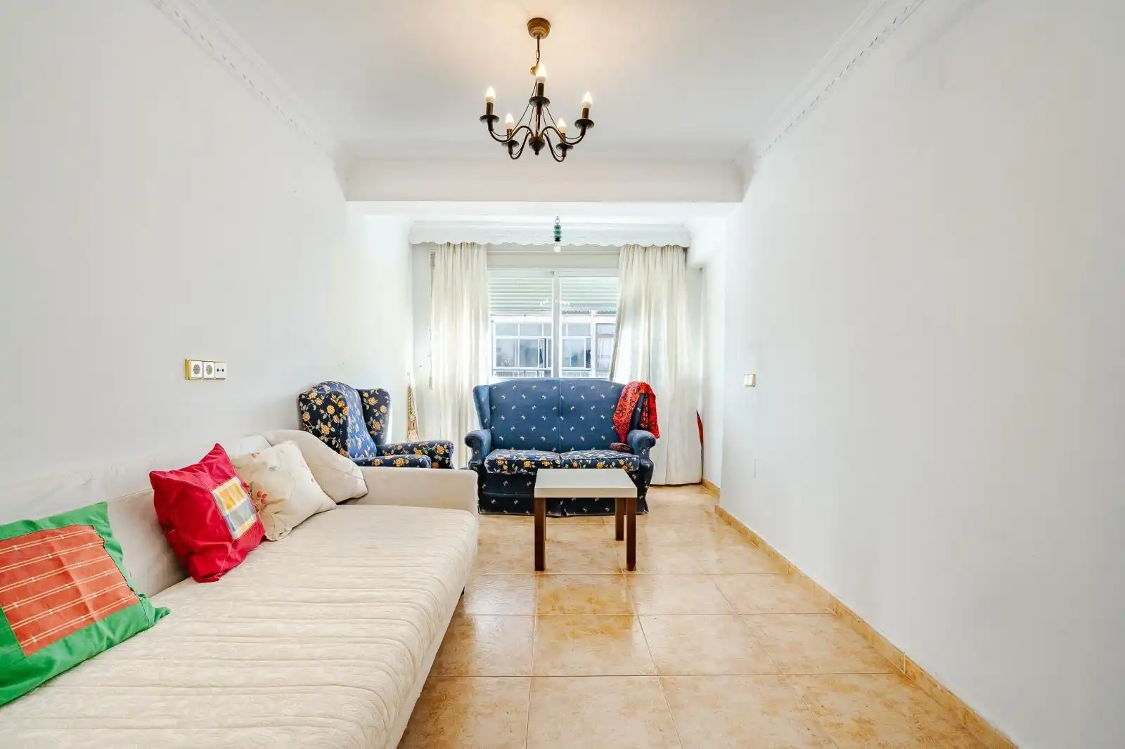 Wohnzimmer von Wohnungen zum Verkauf in Estepona mit Möbliert