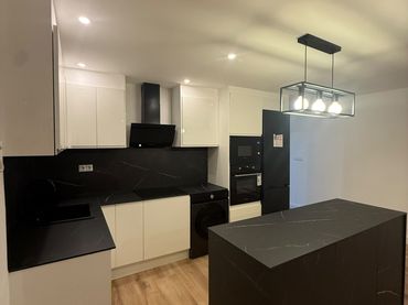 Appartamento con ascensore in vendita a Centro