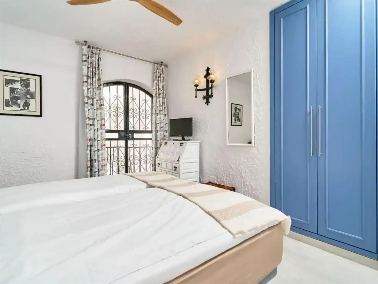 Schlafzimmer von Country house zur Miete in Nerja mit Klimaanlage und Schwimmbad