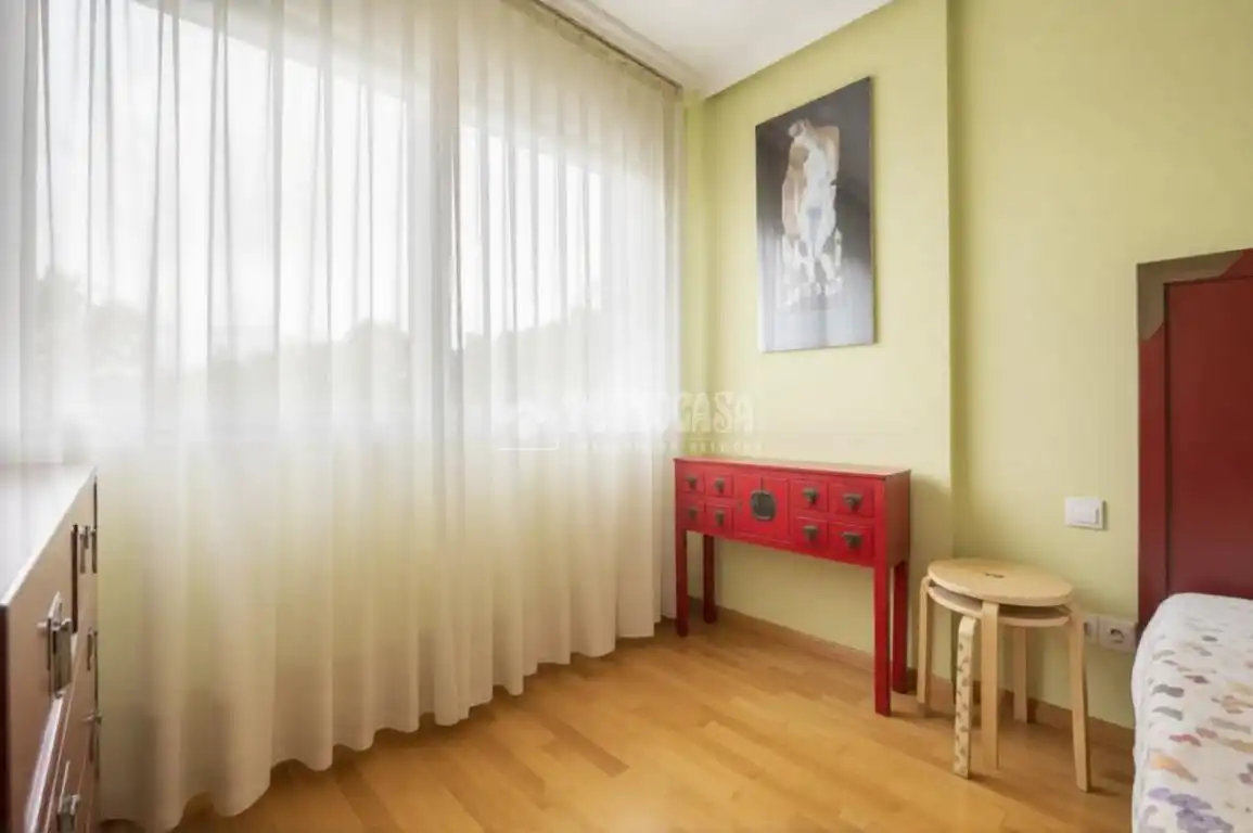 Bedroom of Flat for sale in Las Rozas de Madrid  with Air Conditioner, Heating and Storage room
