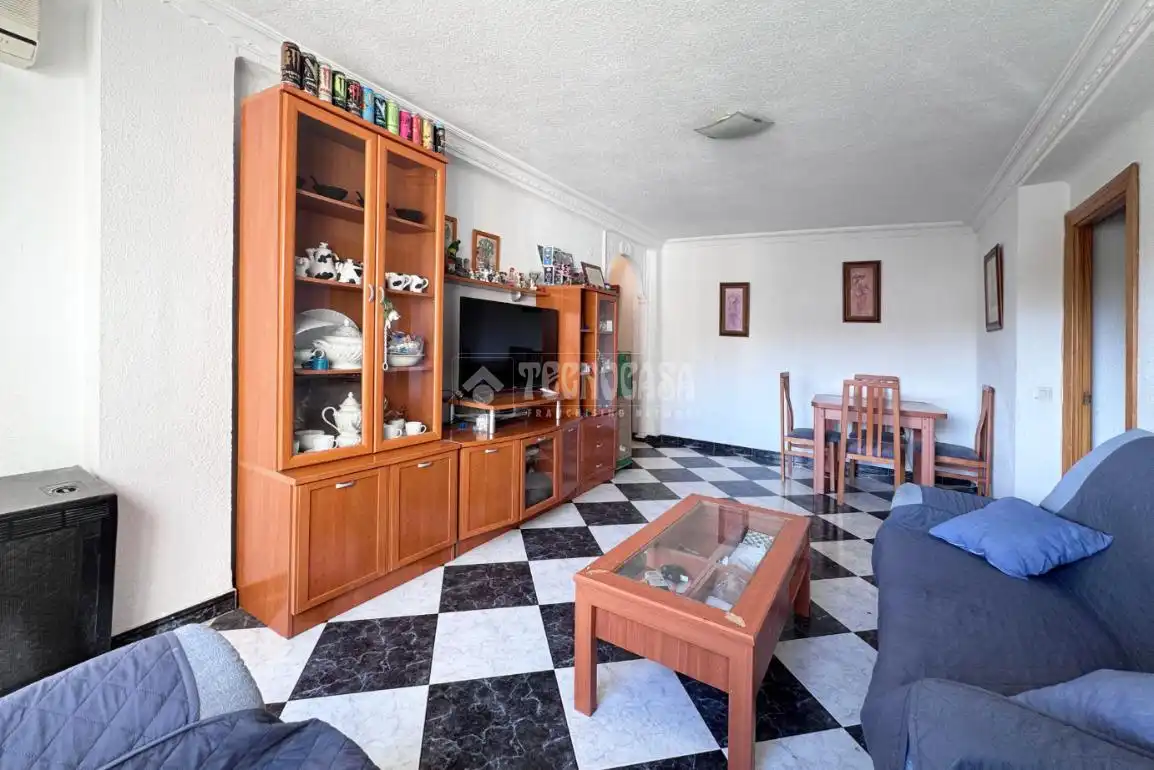 Living room of Flat for sale in Torremolinos