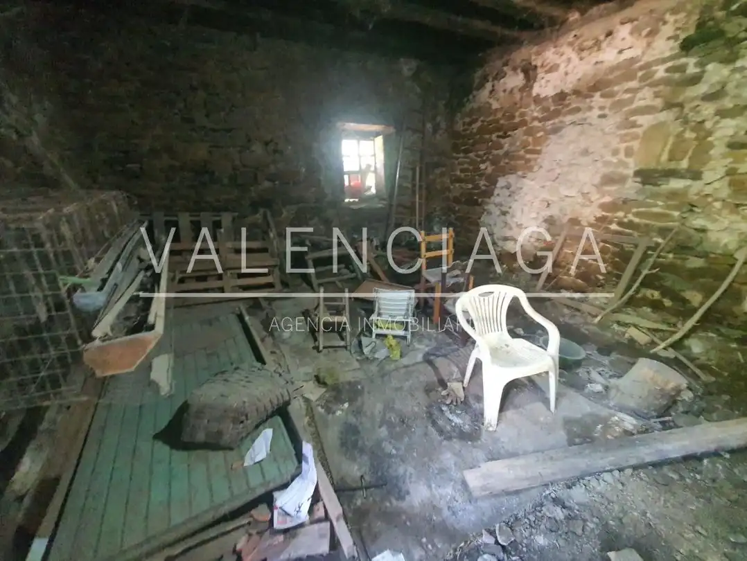 Einfamilien-Reihenhaus zum Verkauf in Ataun