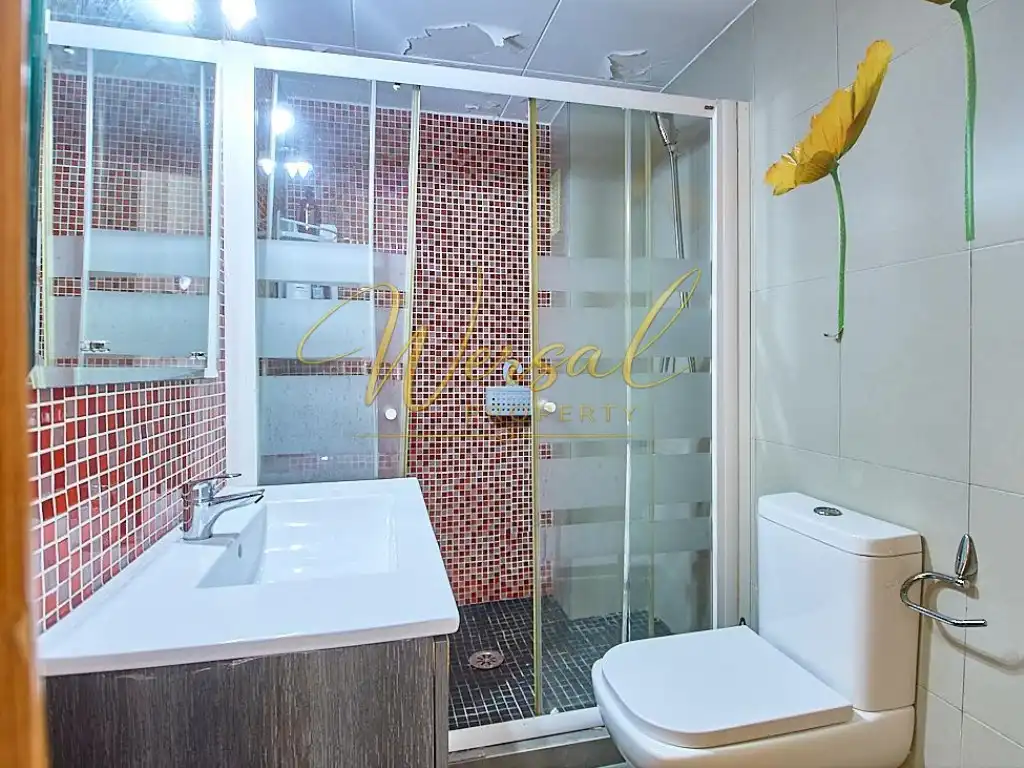 Bany de Apartament en venda en Salou amb Piscina comunitària