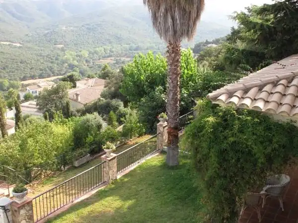 Casa con jardín en venta en Carrer de Zuric 22, imagen 37