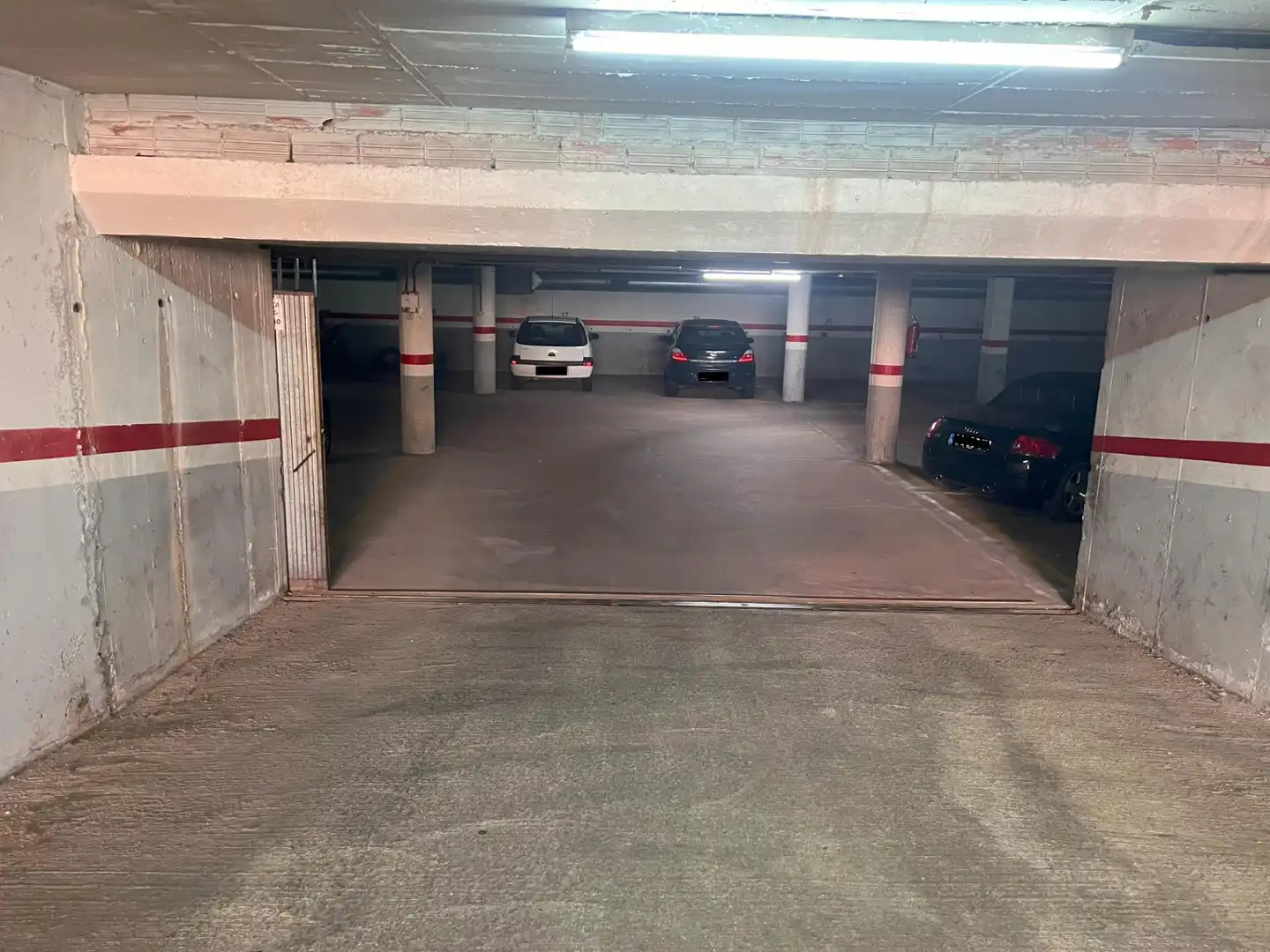 Parkplatz von Garage zur Miete in Manresa