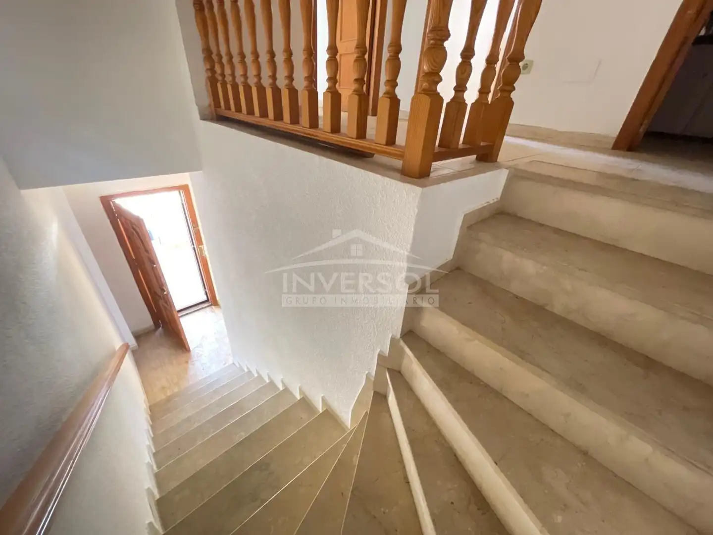 Einfamilien-Reihenhaus zum Verkauf in Balanegra mit Terrasse, Abstellraum und Balkon