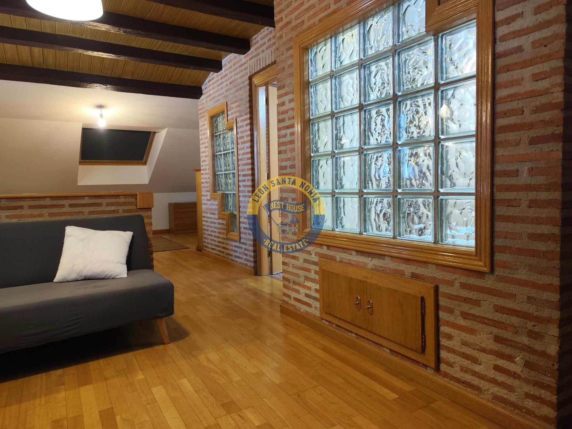 Dúplex en venda en San Andrés del Rabanedo amb Calefacció, Terrassa i Traster