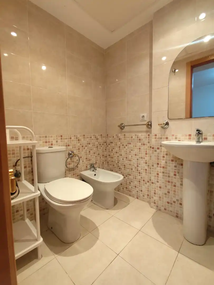 Badezimmer von Wohnungen zur Miete in Moncofa mit Terrasse, Schwimmbad und Möbliert