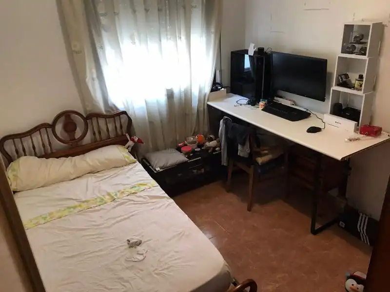 Habitación de Local en venta en Murcia con Aire acondicionado y Calefacción