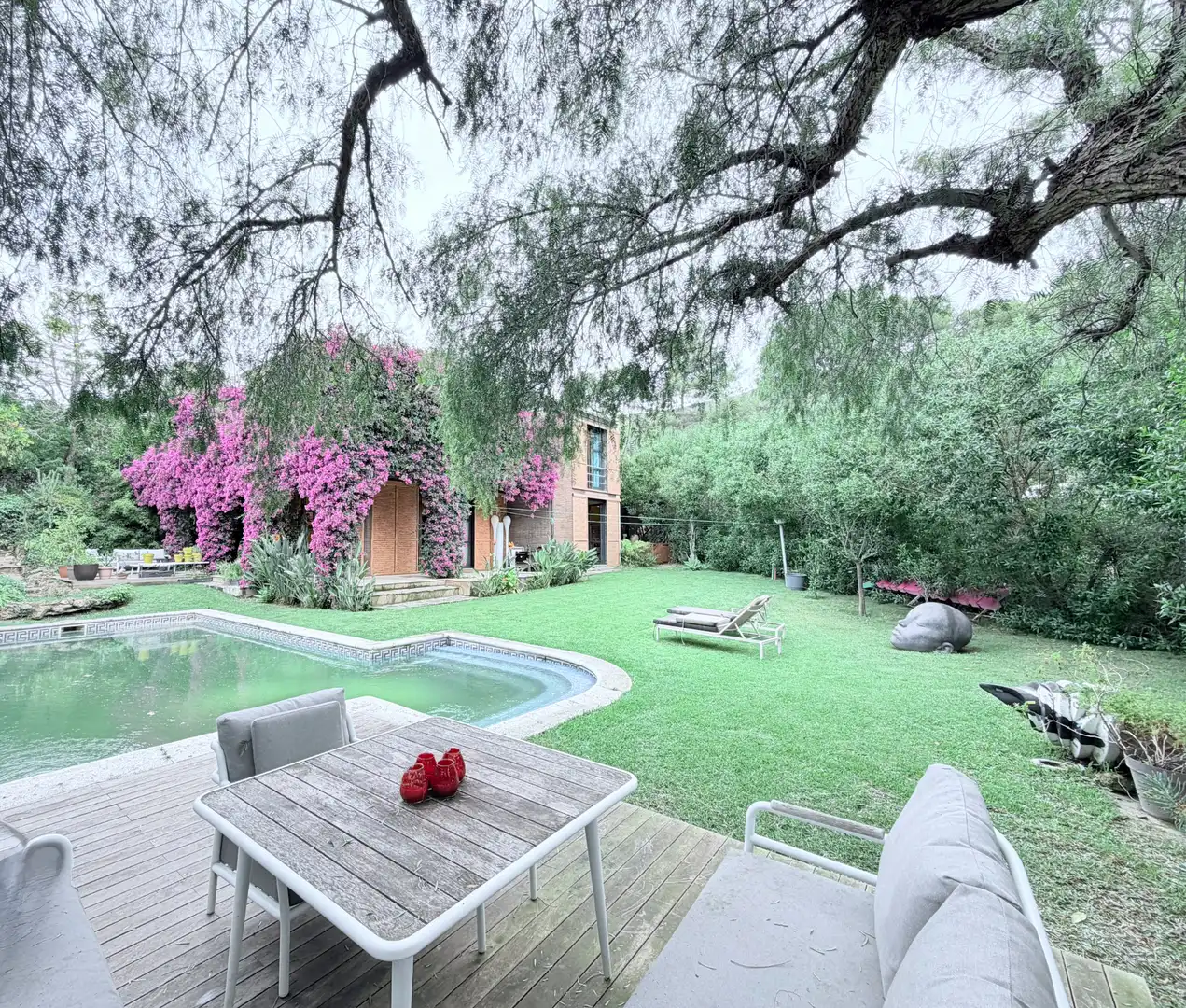 Garten von Haus oder Chalet zum Verkauf in Castelldefels mit Klimaanlage, Heizung und Privatgarten