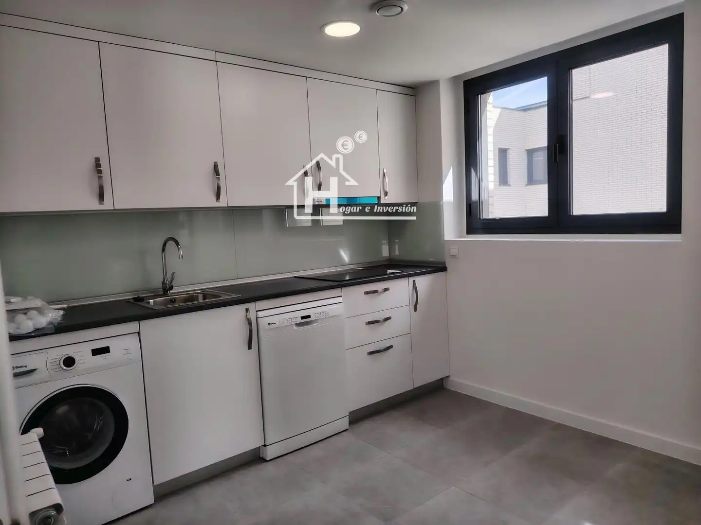 Cocina de Ático de alquiler en Guadalajara con Aire acondicionado, Calefacción y Terraza