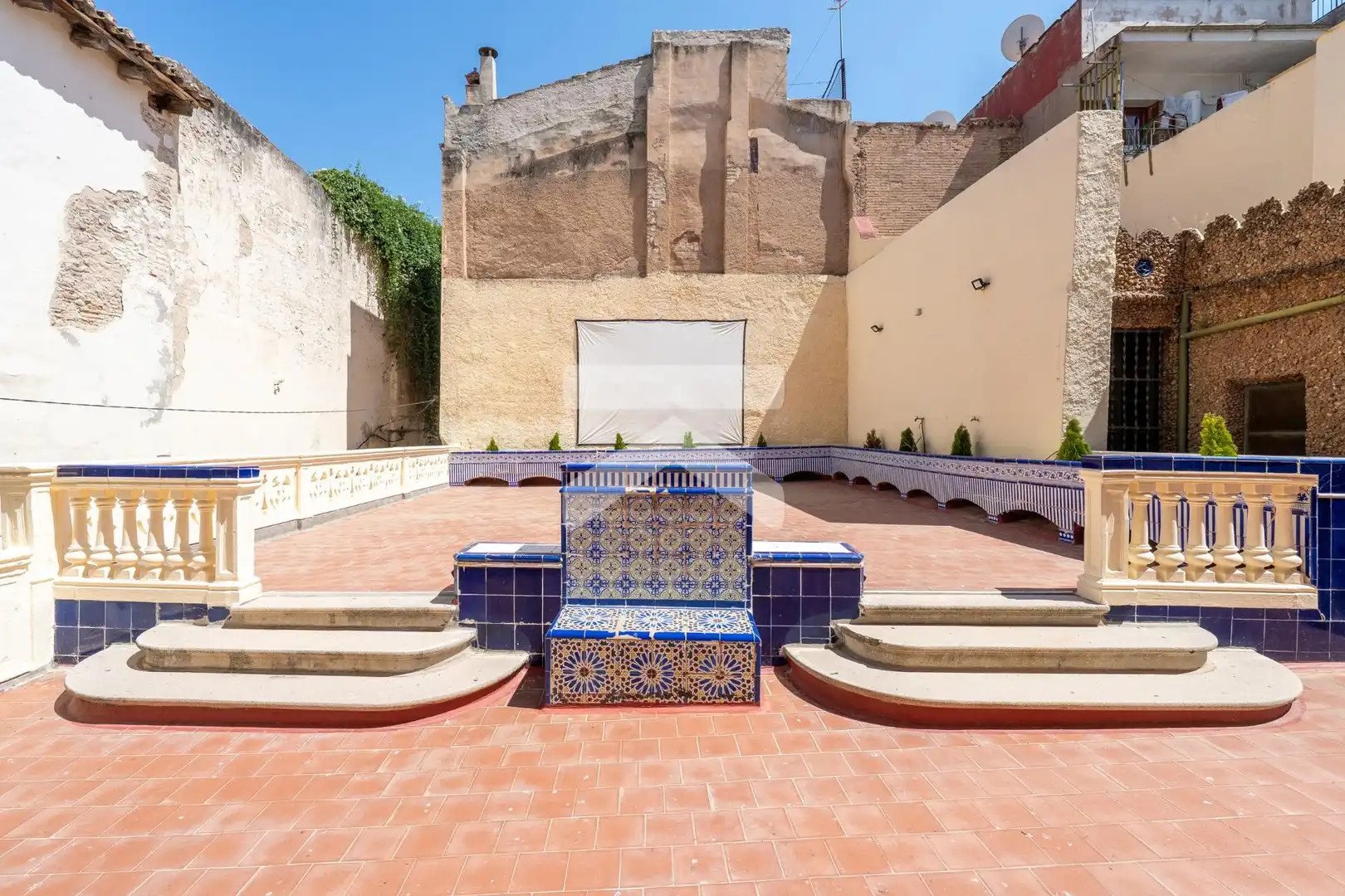 Terrace of Buildings for sale in Tortosa