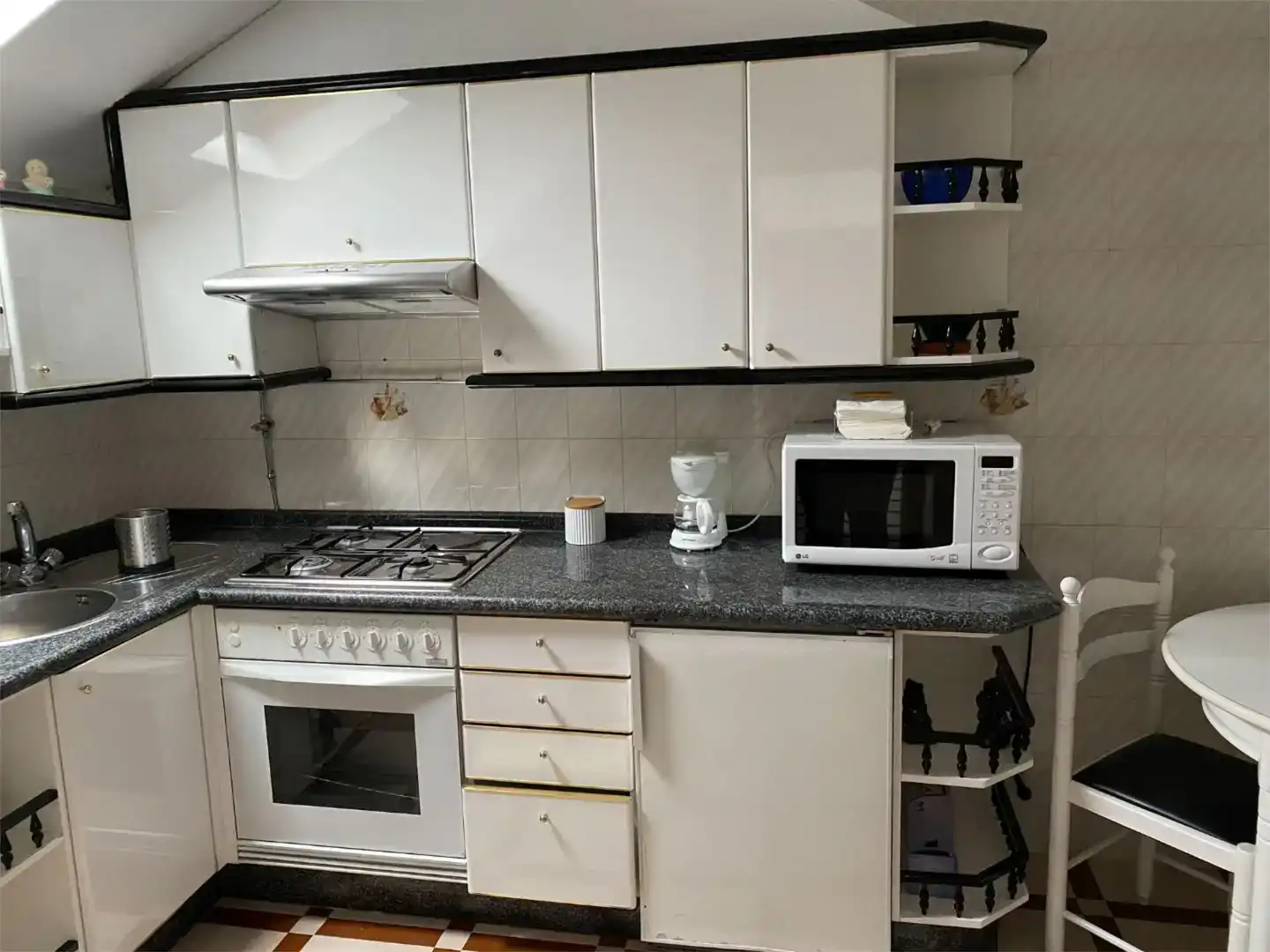 Küche von Wohnung zur Miete in Mazaricos mit Abstellraum, Möbliert und Balkon