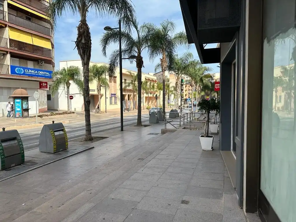 Local comercial en venda a Avenida SALOBREÑA 25, imagen 5